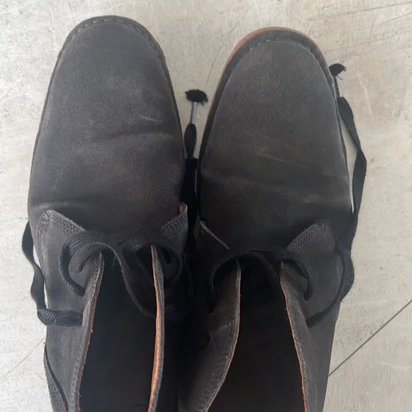 John Varvatos chukka boots